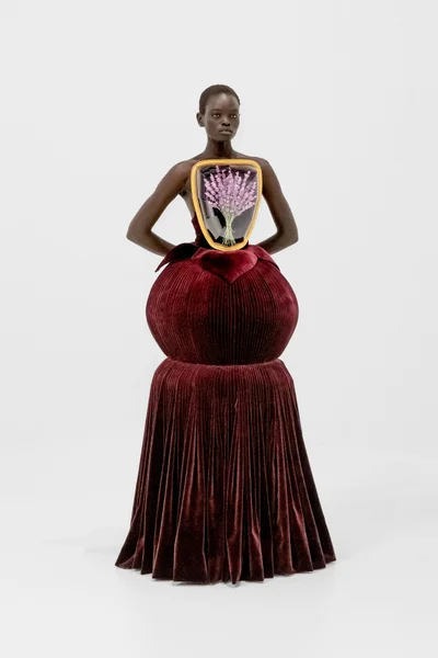 Look 30